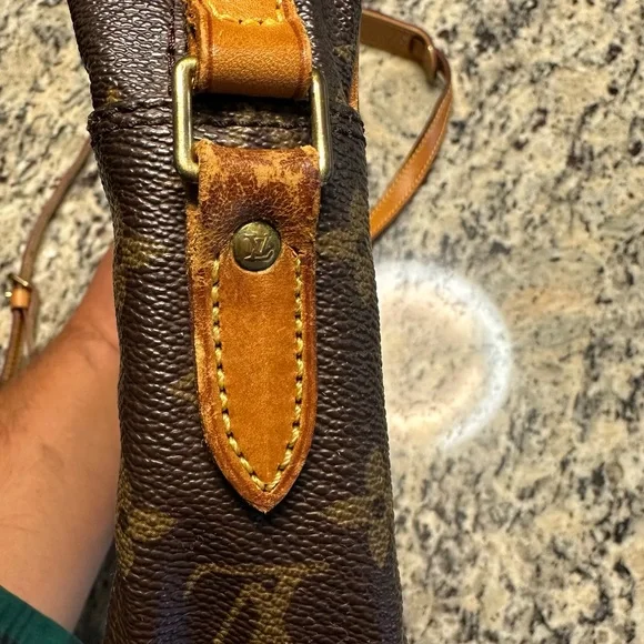 LV Trocadero 24 - Picture 4 of 14